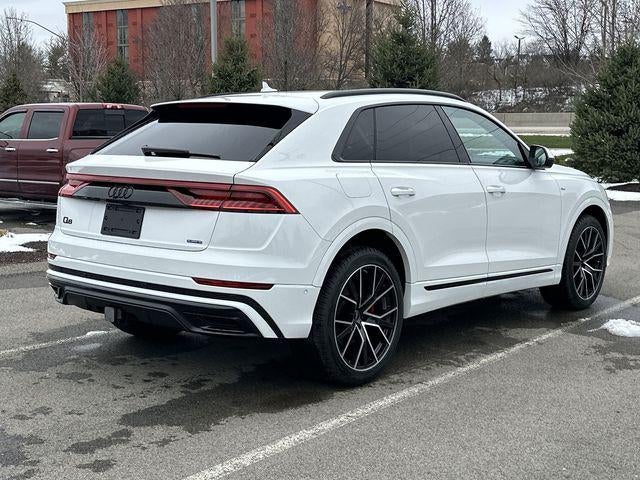 2023 Audi Q8 Premium Plus