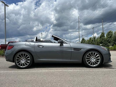 2017 Mercedes-Benz SLC 300 SLC 300