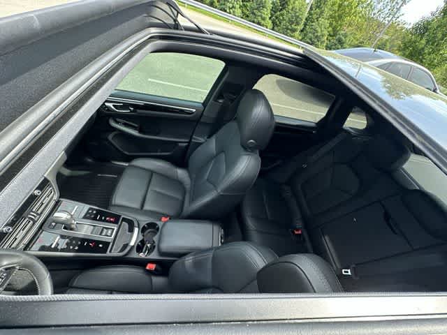 2024 Porsche Macan S