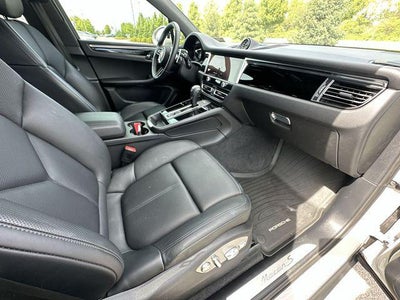 2024 Porsche Macan S