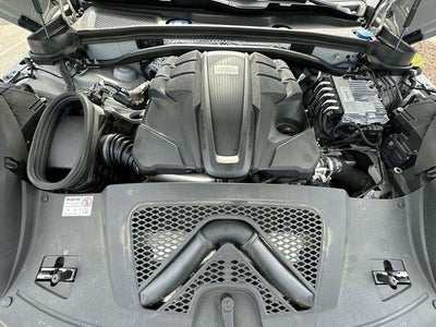 2024 Porsche Macan S
