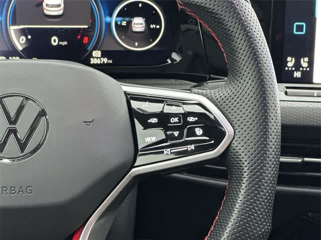 2023 Volkswagen Golf GTI SE