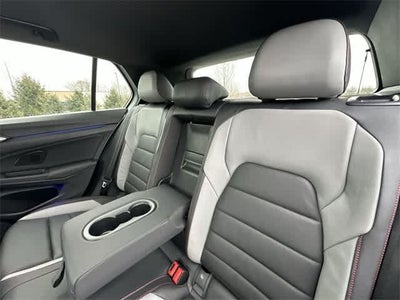 2023 Volkswagen Golf GTI SE