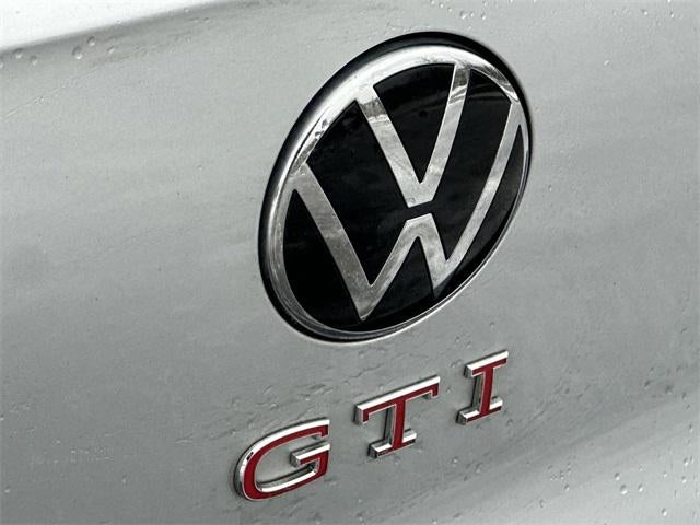 2023 Volkswagen Golf GTI SE