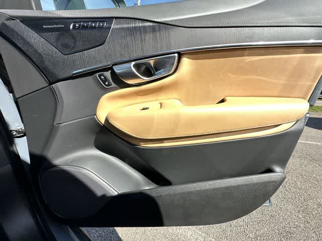 2023 Volvo XC90 Ultimate