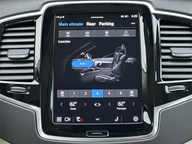 2024 Volvo XC90 Plus Bright Theme
