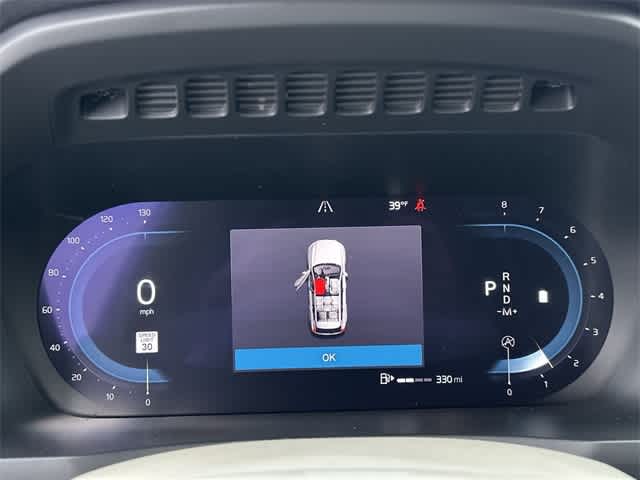 2024 Volvo XC90 Plus Bright Theme