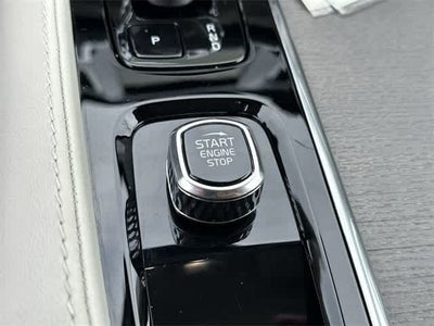 2025 Volvo XC90 Ultra