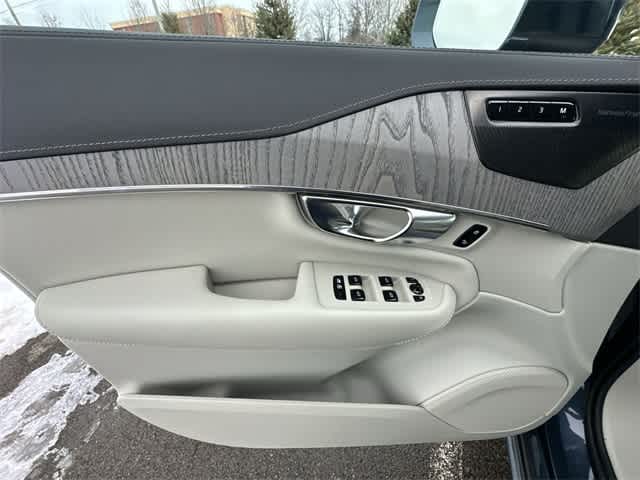 2025 Volvo XC90 Ultra