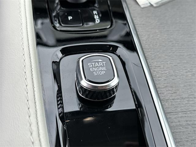 2025 Volvo XC90 Ultra