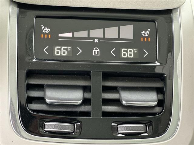 2025 Volvo XC90 Ultra