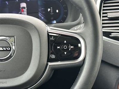 2023 Volvo XC90 Plus