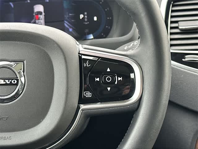 2023 Volvo XC90 Plus