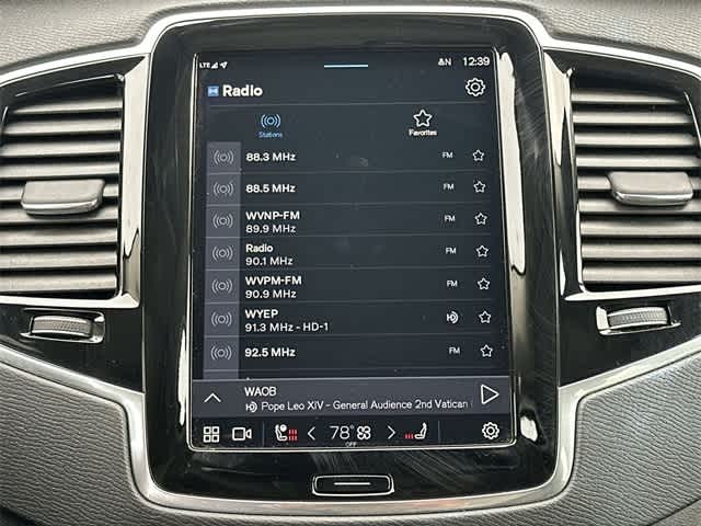 2023 Volvo XC90 Plus