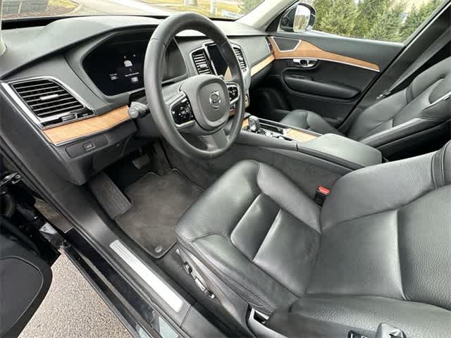 2023 Volvo XC90 Plus