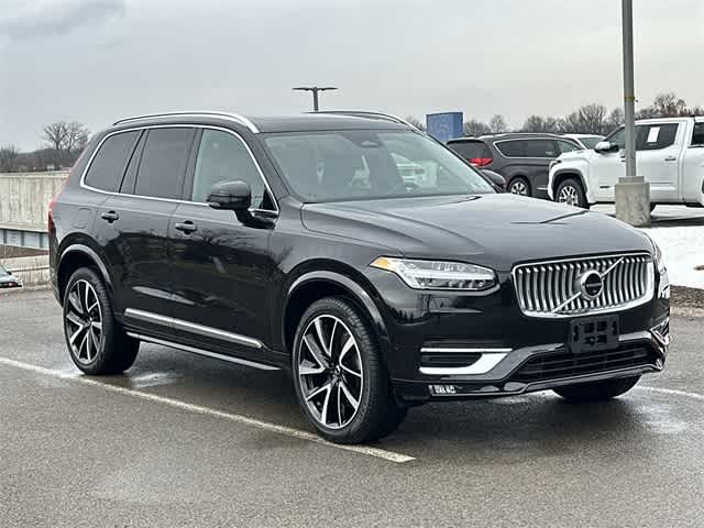 2023 Volvo XC90 Plus