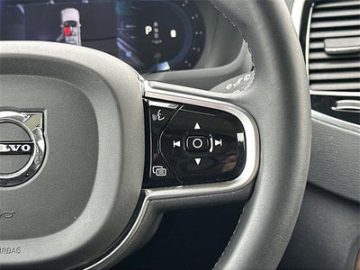 2023 Volvo XC90 Plus