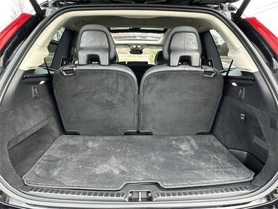 2023 Volvo XC90 Plus