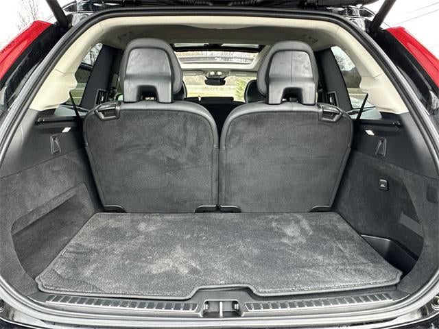 2023 Volvo XC90 Plus