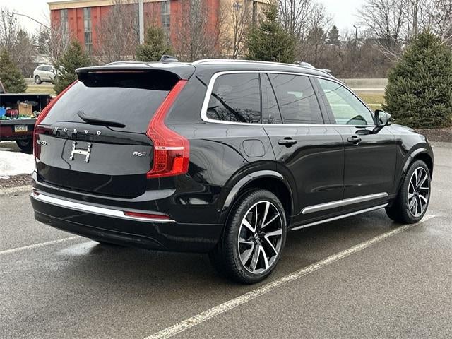 2023 Volvo XC90 Plus