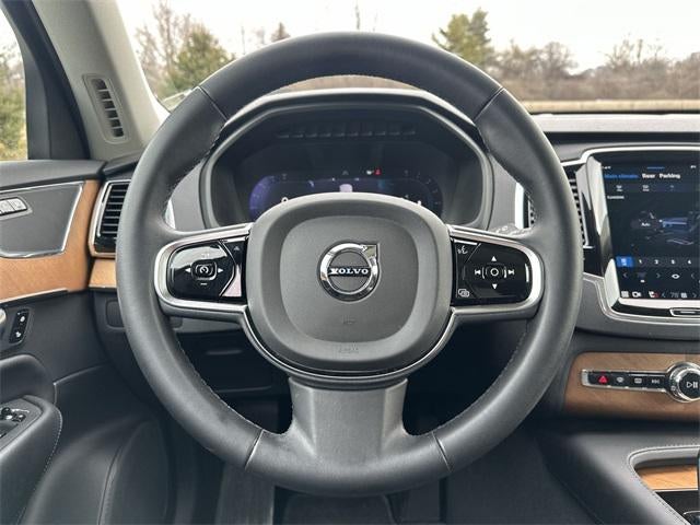 2023 Volvo XC90 Plus