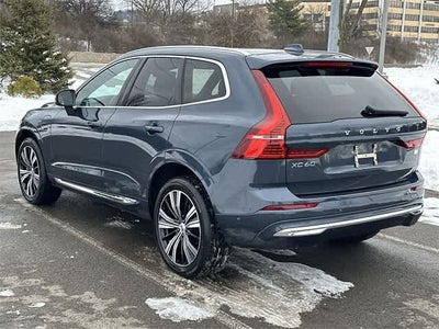 2023 Volvo XC60 Recharge Plug-In Hybrid Ultimate Bright Theme