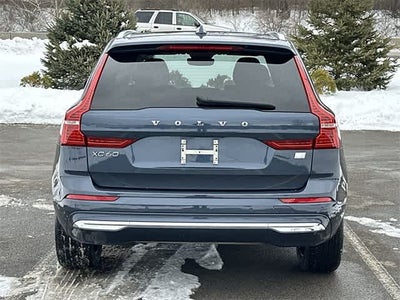 2023 Volvo XC60 Recharge Plug-In Hybrid Ultimate Bright Theme