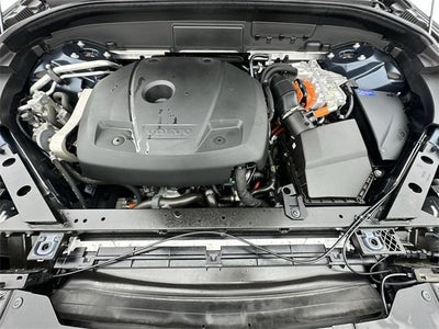 2023 Volvo XC60 Recharge Plug-In Hybrid Ultimate Bright Theme