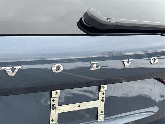 2023 Volvo XC60 Recharge Plug-In Hybrid Ultimate Bright Theme