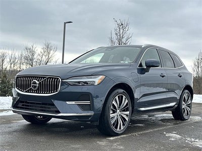 2023 Volvo XC60 Recharge Plug-In Hybrid Ultimate Bright Theme