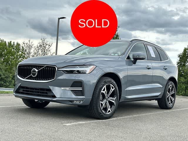 2022 Volvo XC60 Momentum