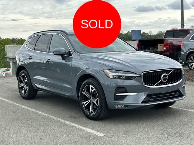 2022 Volvo XC60 Momentum