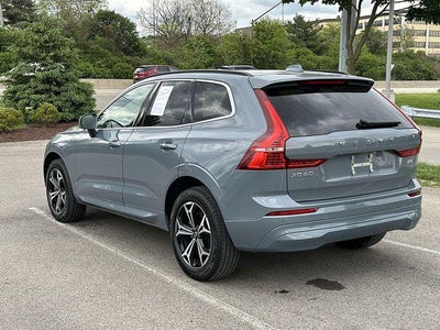 2022 Volvo XC60 Momentum