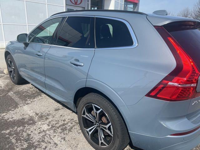 2022 Volvo XC60 Momentum