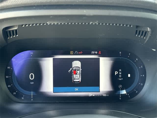 2023 Volvo XC60 Plus Bright Theme