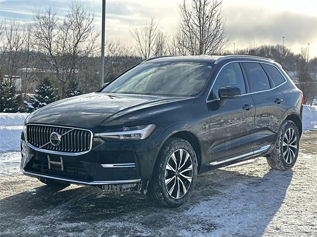 2023 Volvo XC60 Plus Bright Theme