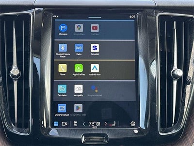 2023 Volvo XC60 Plus Bright Theme