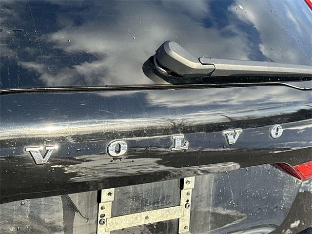 2023 Volvo XC60 Plus Bright Theme