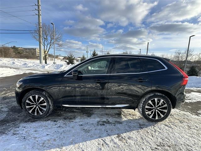 2023 Volvo XC60 Plus Bright Theme
