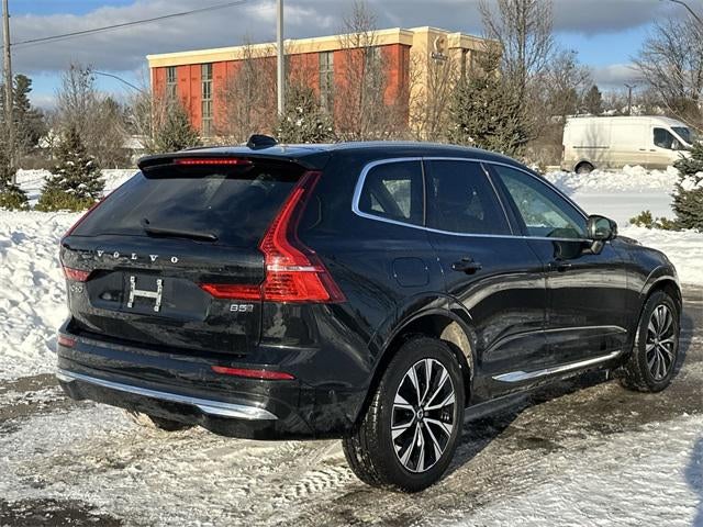 2023 Volvo XC60 Plus Bright Theme