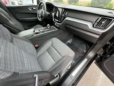 2023 Volvo XC60 Core