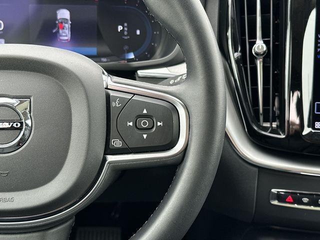 2023 Volvo XC60 Core