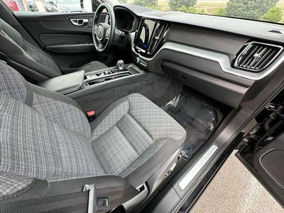2023 Volvo XC60 Core