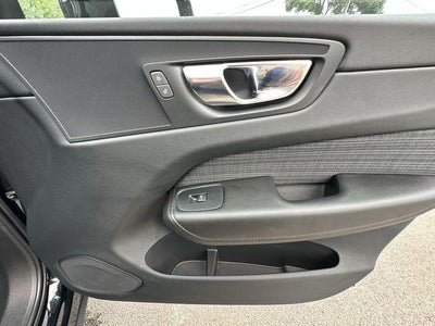 2023 Volvo XC60 Core