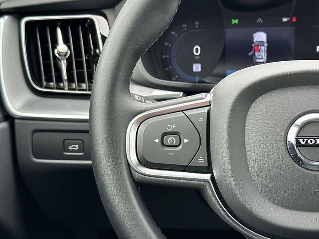 2023 Volvo XC60 Core
