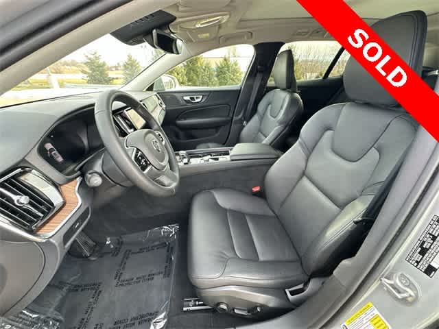 2025 Volvo V60 Cross Country Plus