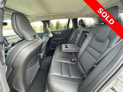 2025 Volvo V60 Cross Country Plus
