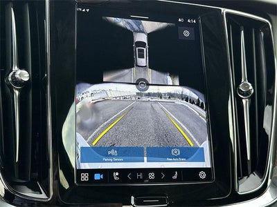 2025 Volvo V60 Cross Country Plus