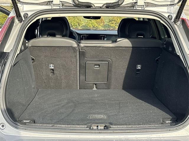 2025 Volvo V60 Cross Country Plus