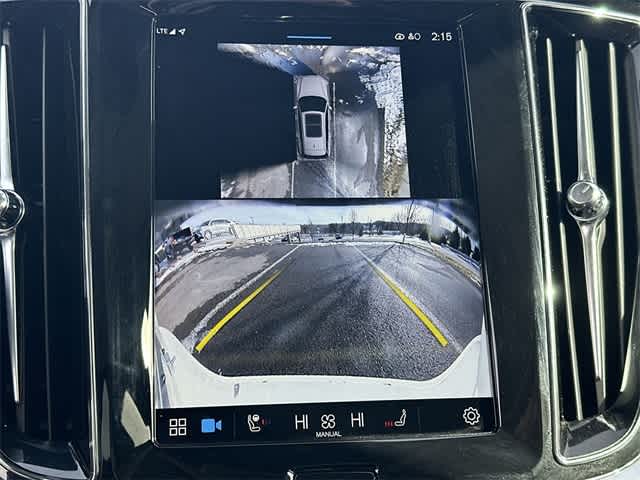 2025 Volvo V60 Cross Country Plus